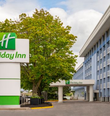 Holiday Inn Kingston Waterfront