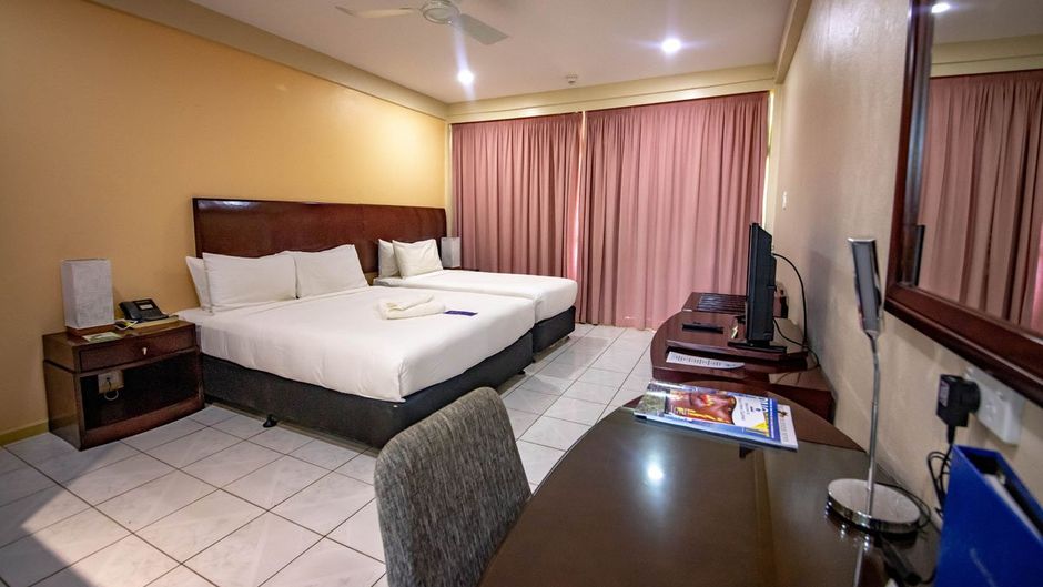 Bird of Paradise Hotel and Apartments Room