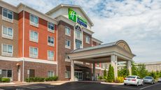 Holiday Inn Express Hotel & Suites