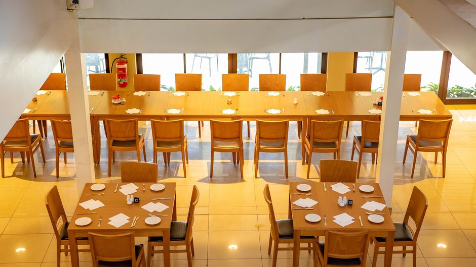 Highlander Hotel Restaurant