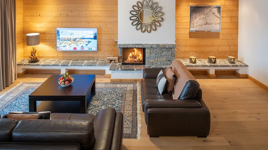 Chalet RoyAlp Hotel & Spa Lobby