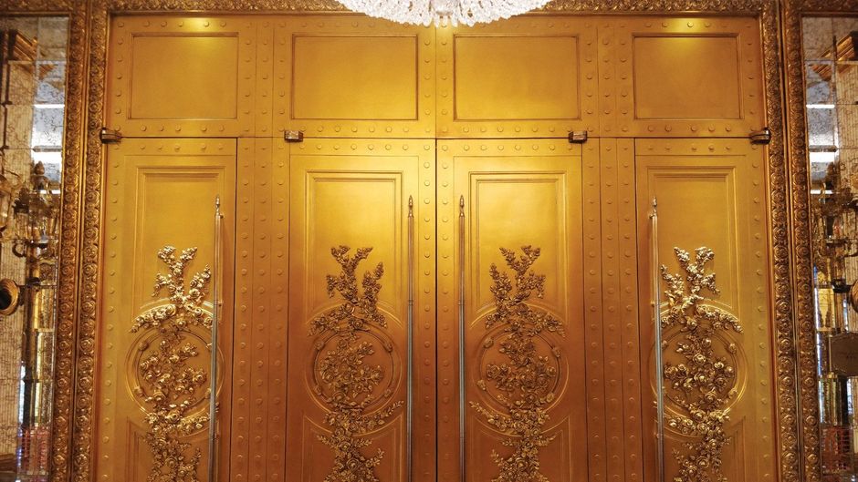 Hotel Alexandra Ballroom
