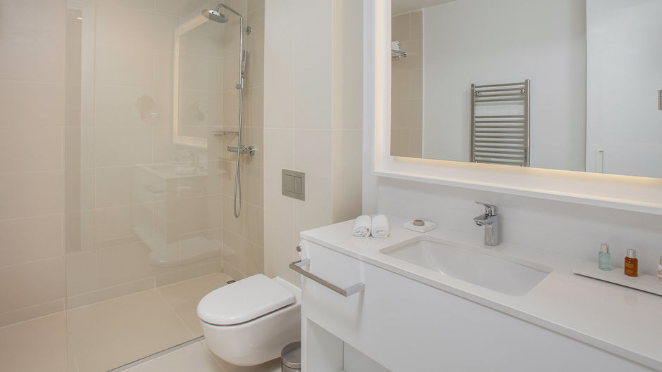 Crowne Plaza Podgorica Room