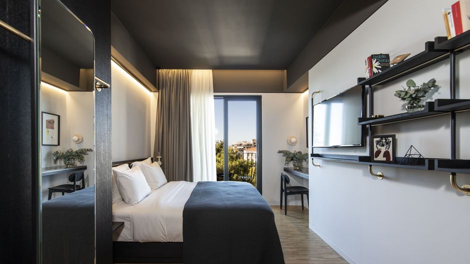 The Modernist Athens Other