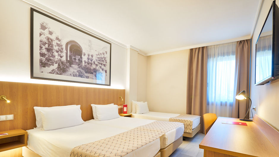 Exe Ciudad de Cordoba Room