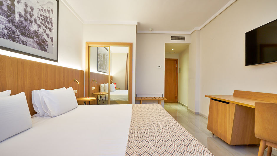 Exe Ciudad de Cordoba Room