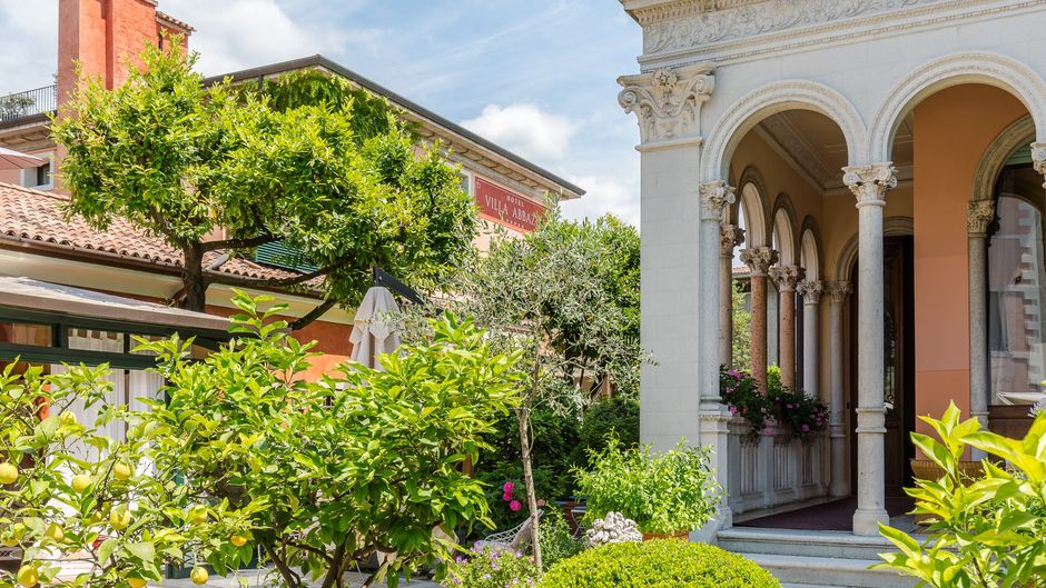 Hotel Villa Abbazia Exterior