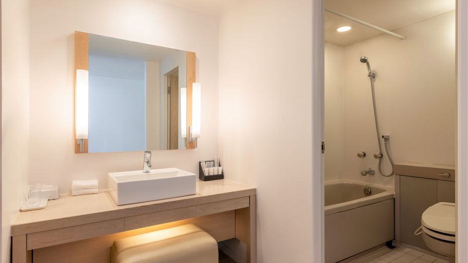 Crowne Plaza ANA Kobe Room