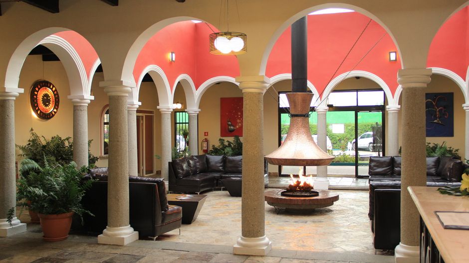 Villa Mercedes San Cristobal Exterior
