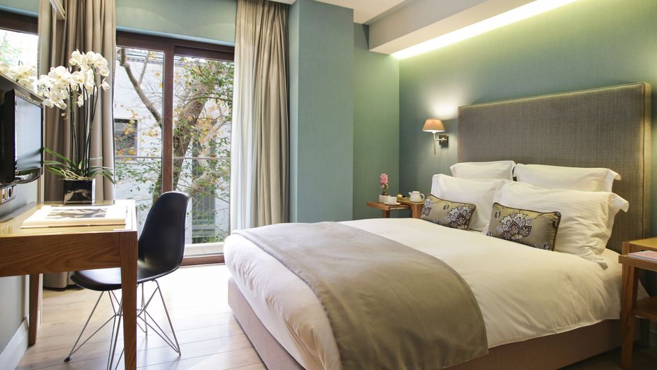 The Y Hotel Room