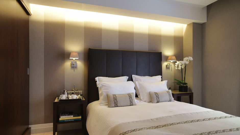 The Y Hotel Room