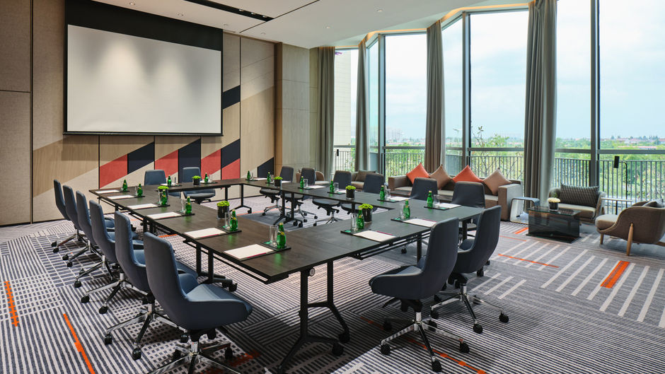 Crowne Plaza Qidong Meeting