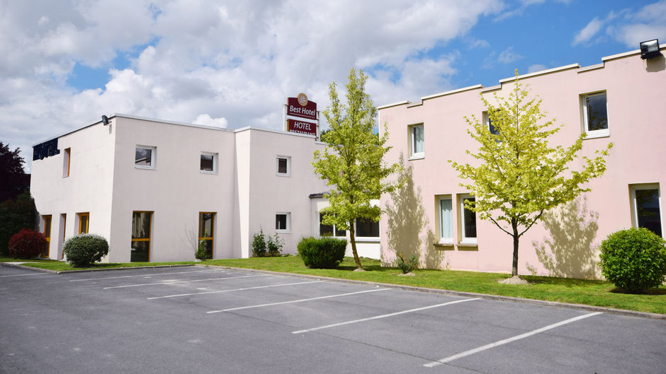 Brit Hotel Reims La Pompelle Exterior
