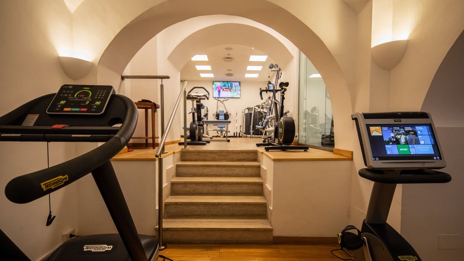 Rose Garden Palace Health Club