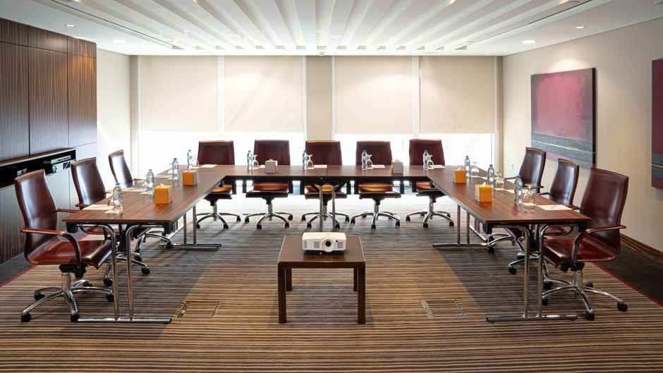Centro Al Manhal Meeting