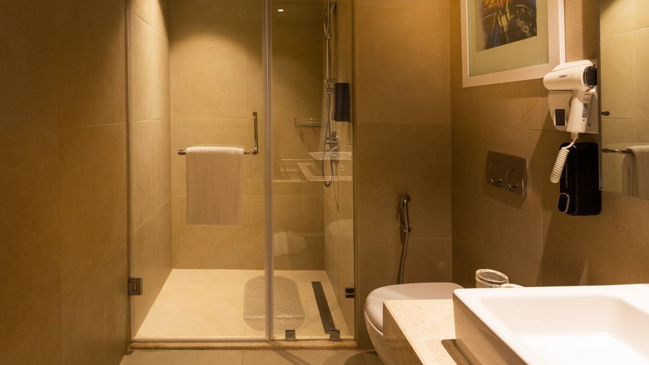 Holiday Inn Express-Suites Bengaluru OMR Room
