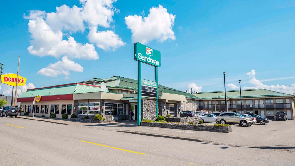 Sandman Inn Prince George Exterior