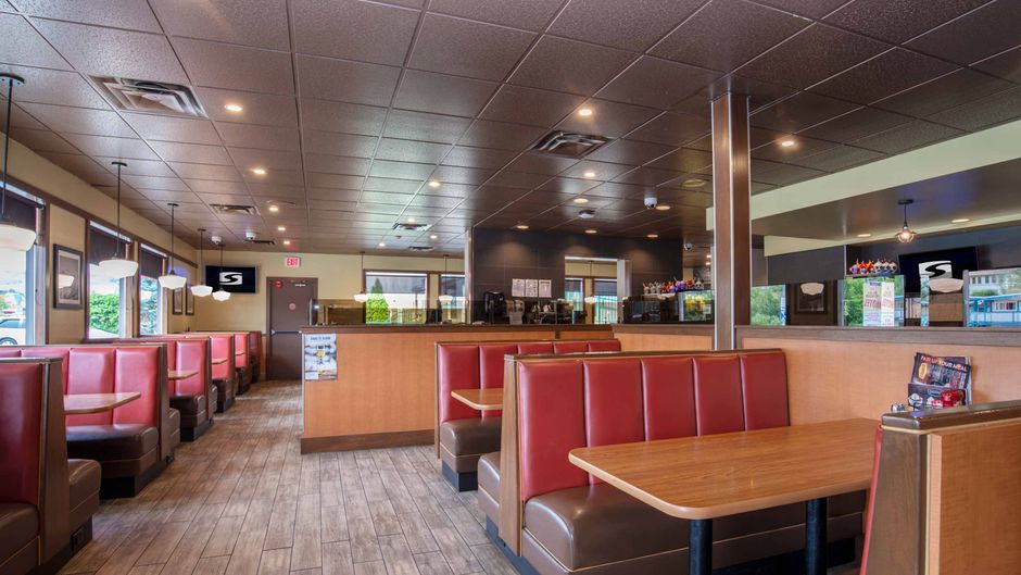Sandman Inn & Suites Vernon Restaurant