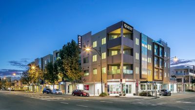 Quest Mawson Lakes