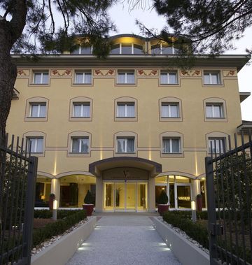Virginia Palace Hotel