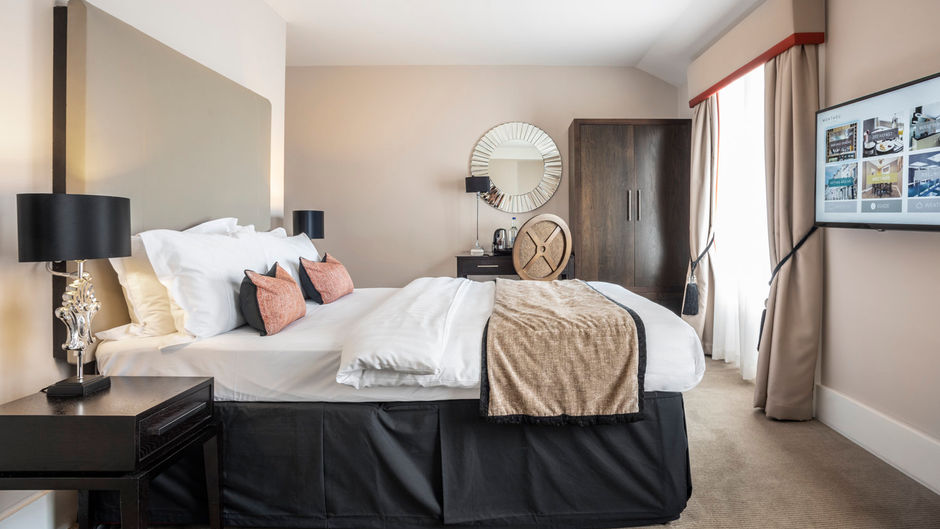 Montagu Place Hotel Room