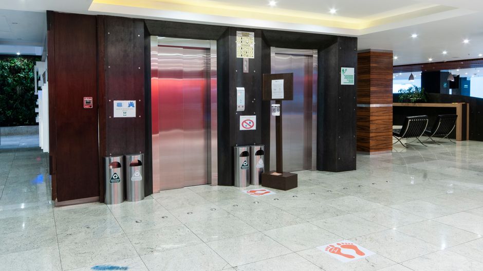 Holiday Inn Buenavista Lobby