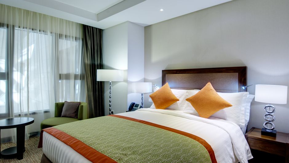 Crowne Plaza Madinah Room