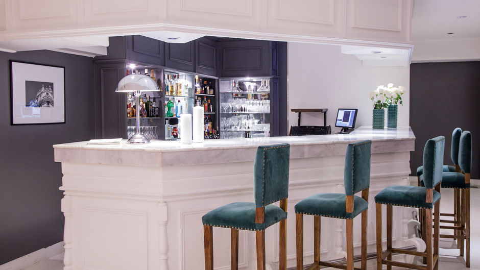 Feir's Park Hotel & Rooftop Restaurant