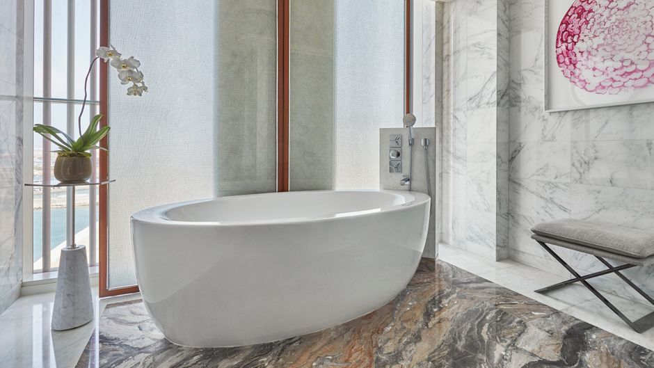 Four Seasons Abu Dhabi Suite