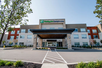 Holiday Inn Express & Suites Tonawanda