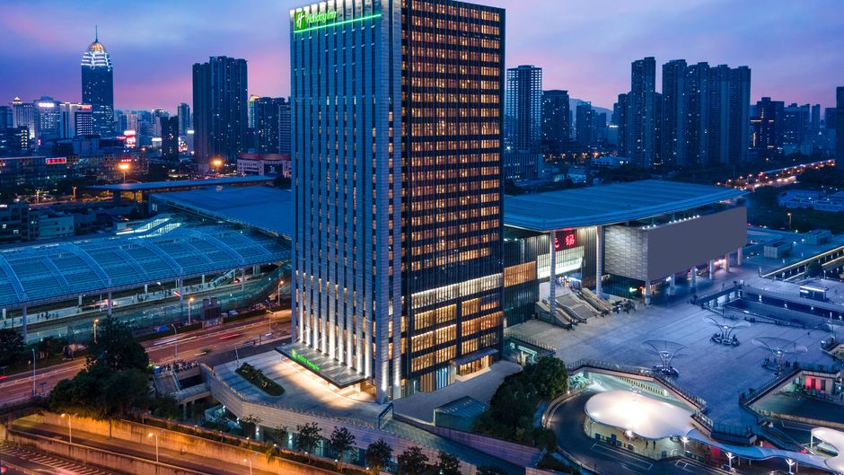 Holiday Inn Wuxi Central Station Exterior