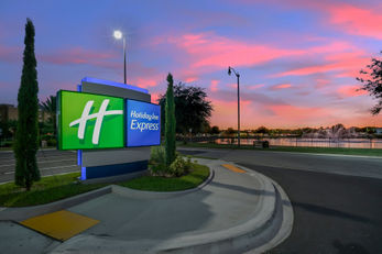 Holiday Inn Express South Bartram Park