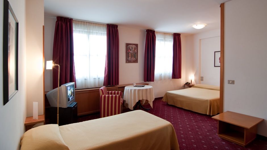 Hotel Perusia Room