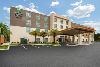 Holiday Inn Express & Stes DeLand South