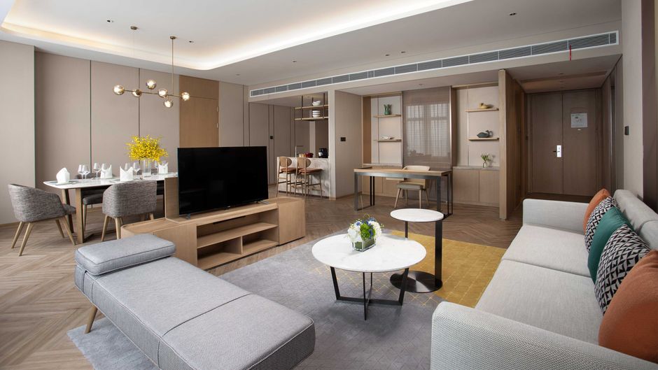 Holiday Inn Wuxi Central Station Suite