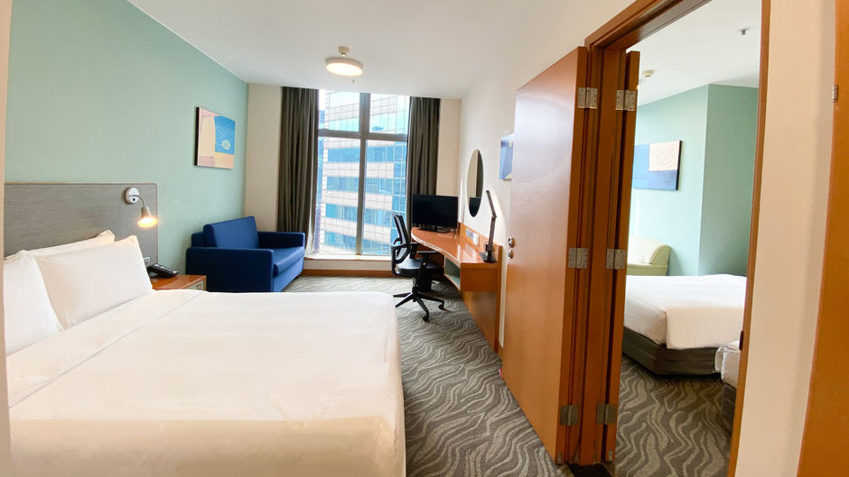 Holiday Inn Express - Causeway Bay Room