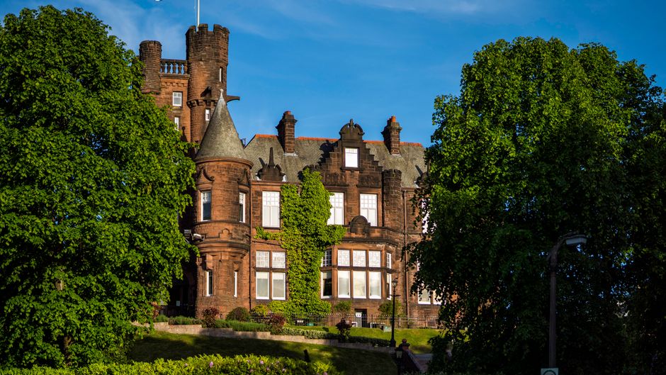 Sherbrooke Castle Hotel Exterior