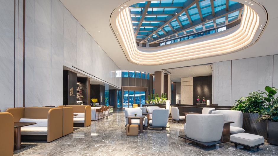 Crowne Plaza Shanghai Hongqiao Lobby