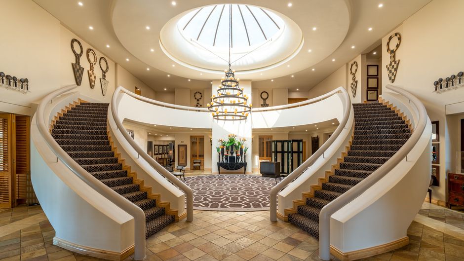 Saxon Hotel Lobby