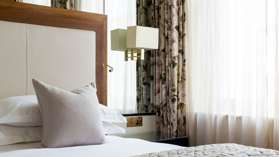 The Kensington Other