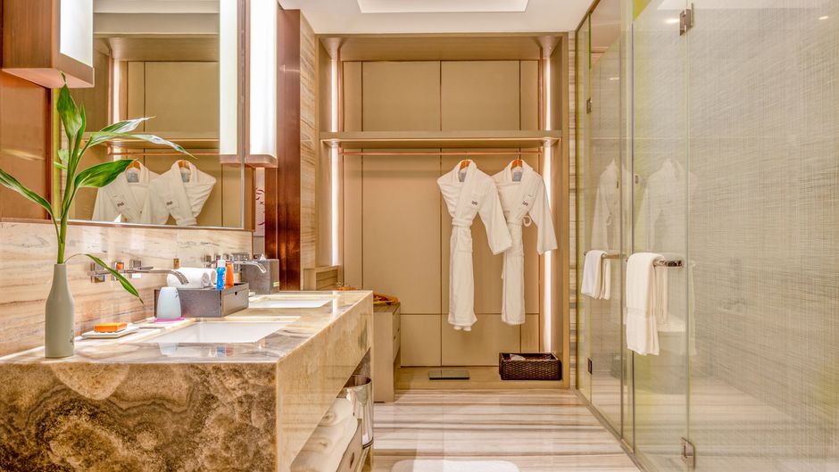 Crowne Plaza Yibin Room