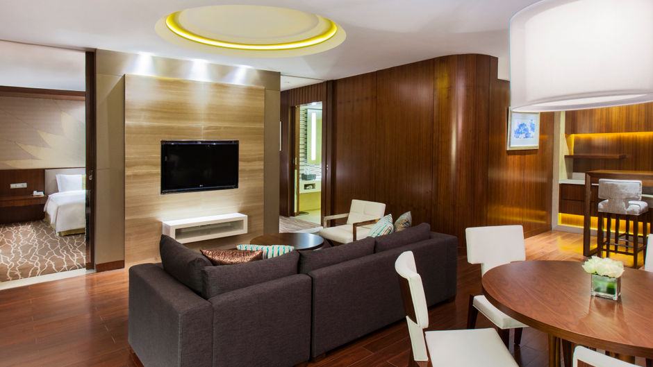 Holiday Inn Xindu Suite