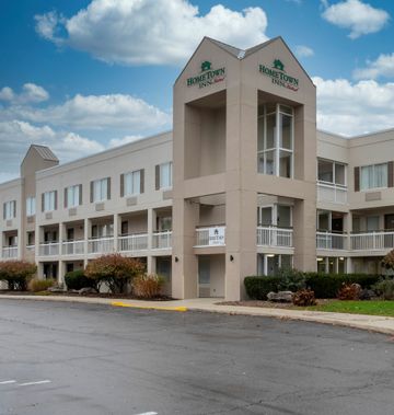 HomeTown Inn by Red Roof East Syracuse