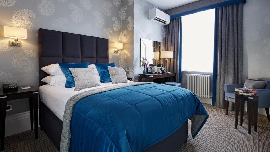 The Mandolay Hotel Room