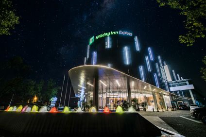 Holiday Inn Express Songjiang Fangta