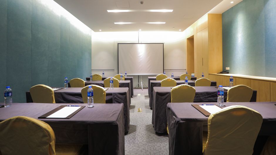Holiday Inn Express Songjiang Fangta Meeting