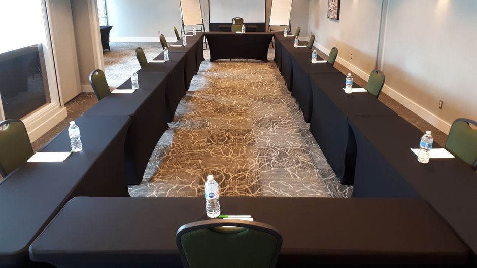 Holiday Inn Vancouver Airport- Richmond Meeting