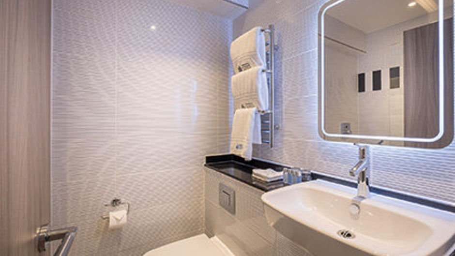 Royal National Hotel Room