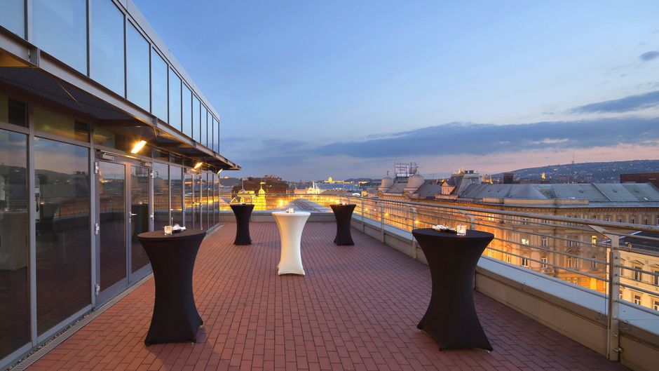 Crowne Plaza Budapest Meeting