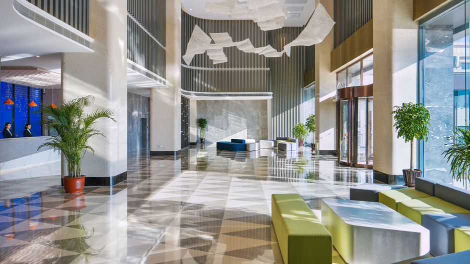 Holiday Inn Express Ulanqab Jining Lobby